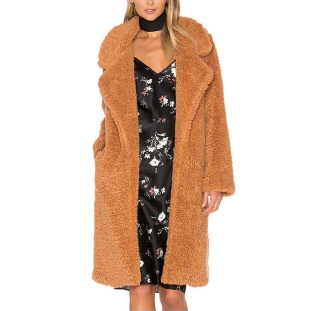 Tularosa Revolve Teddy Coat